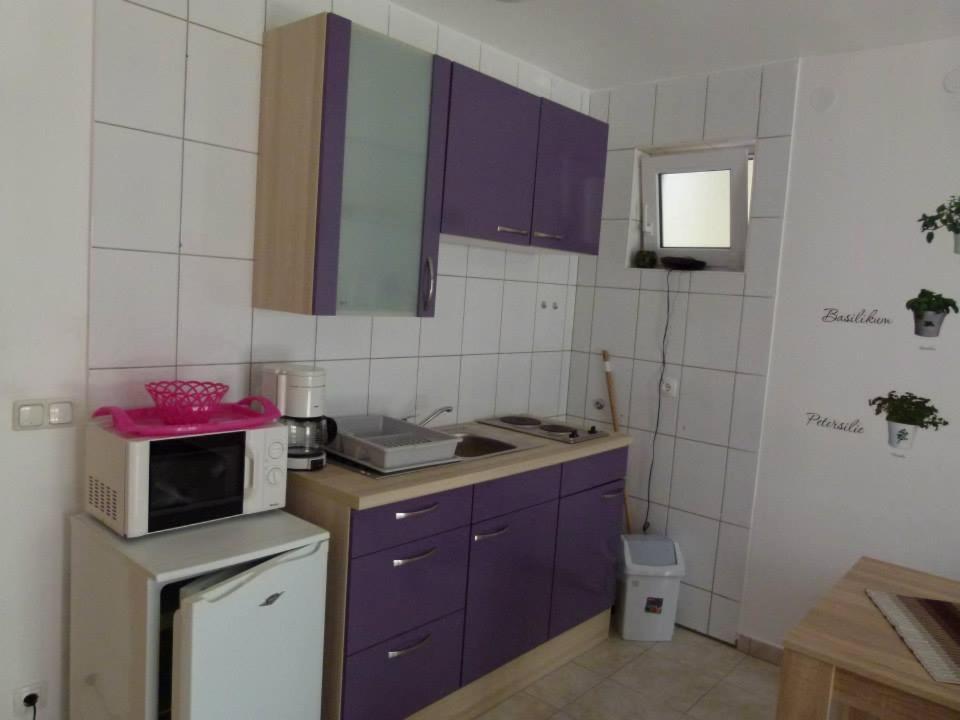 Apartmani Ivanic Vir Eksteriør bilde