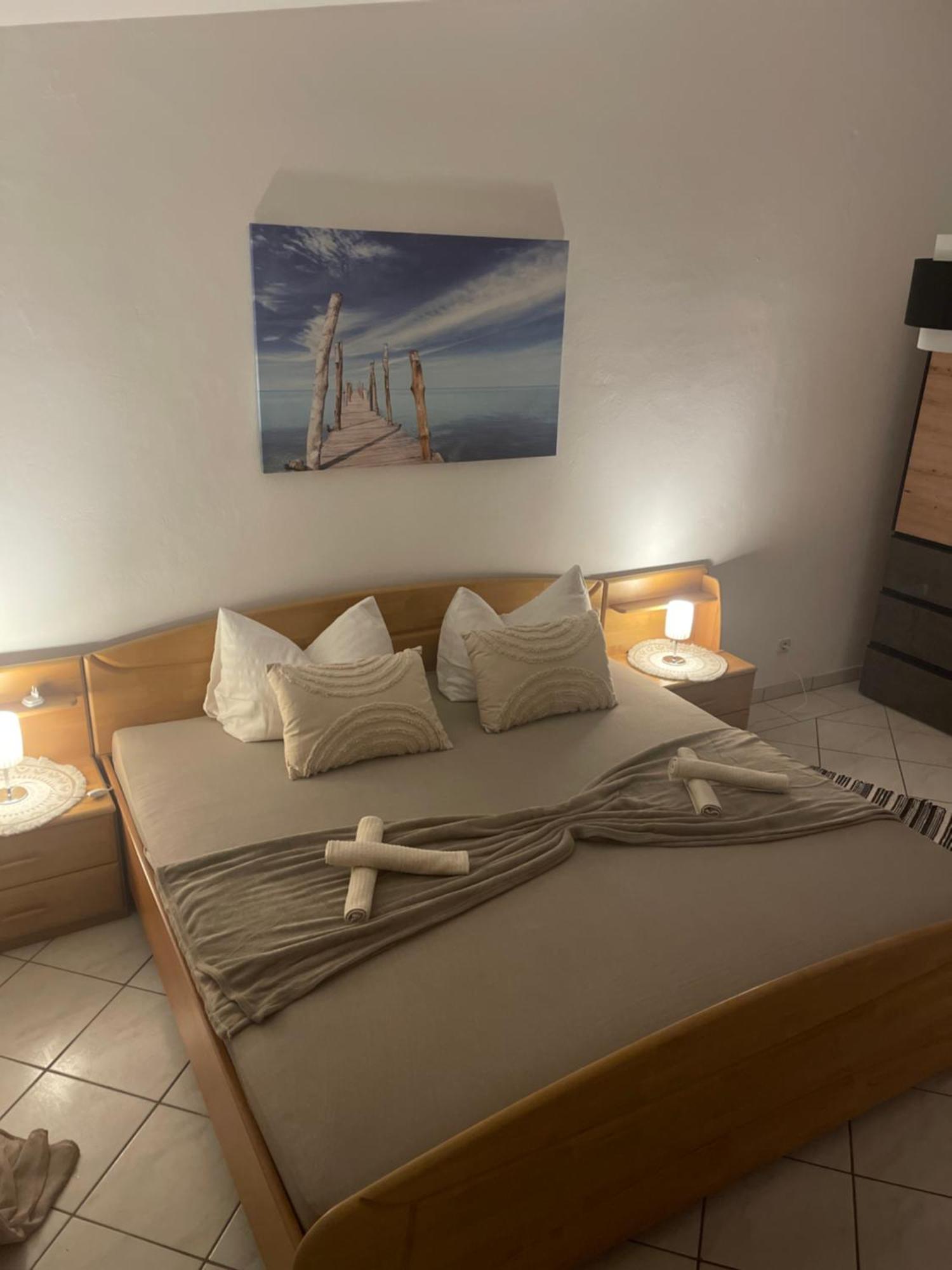 Apartmani Ivanic Vir Eksteriør bilde